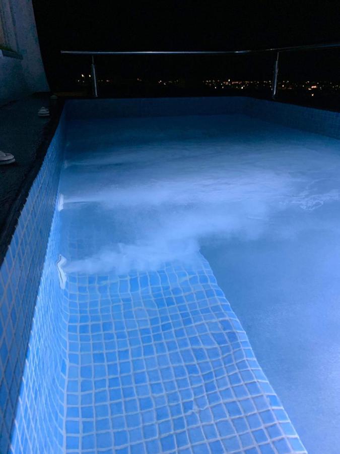 Lux House With Outdoor Jacuzzi And Sea View In Santorini Apartment Emporio  Exterior photo